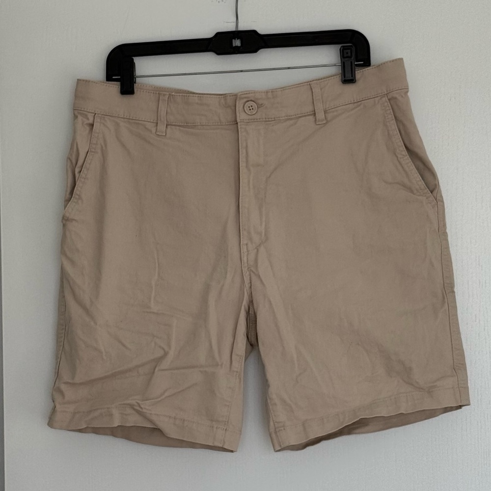 H&M Mens Tan Shorts slim fit stretch